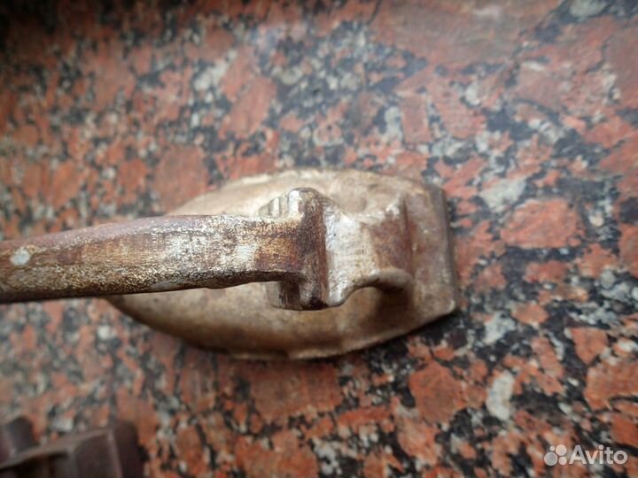 Утюг кит +антикварный чугун со складной ручкой