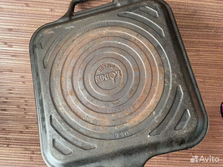 Сковорода гриль Lodge чугунная квадратная 26х26 бу