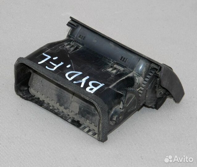 Дефлектор воздушный левый BYD F3R