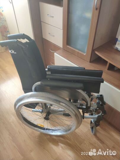 Кресло-коляска для инвалидов Старт