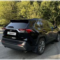 Toyota RAV4 2.0 CVT, 2021, 33 000 км, с пробегом, цена 3 990 000 руб.