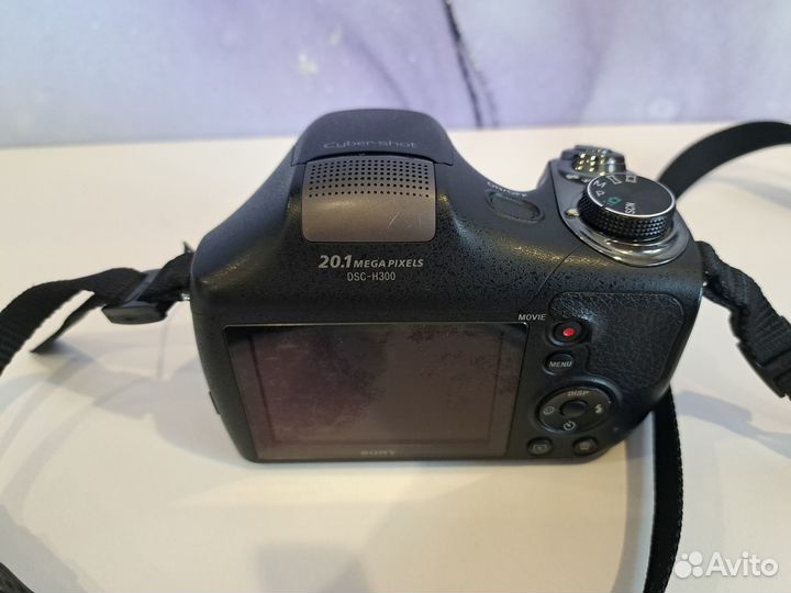 Цифровой фотоаппарат Sony CyberShot DSC-H300