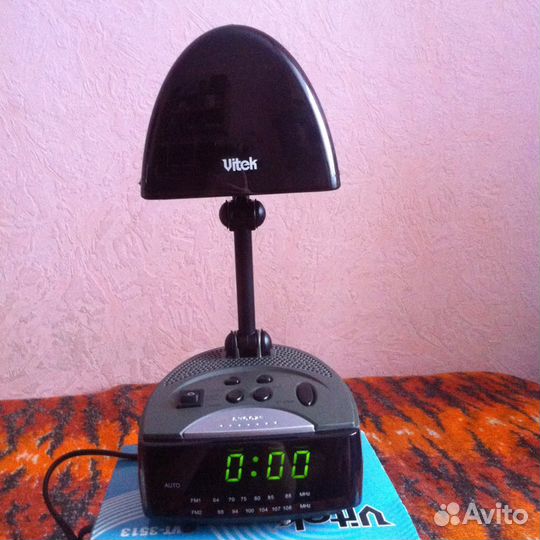 Лампа-ночник + радиочасы
