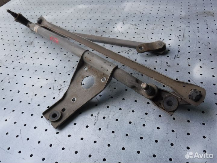 Трапеция стеклоочистителей Mazda Tribute