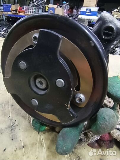 Компрессор кондиционера N45 N46 BMW E87 E90 E84