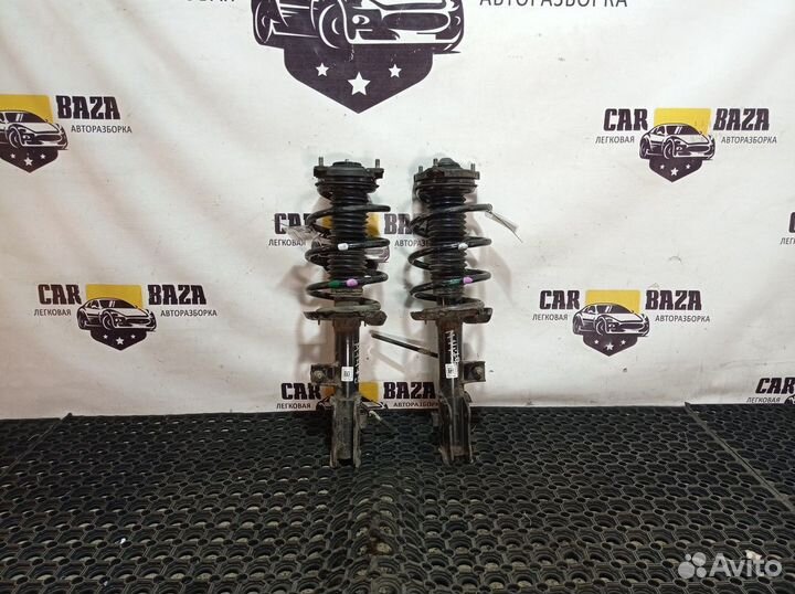 Амортизаторы передние Hyundai Tucson