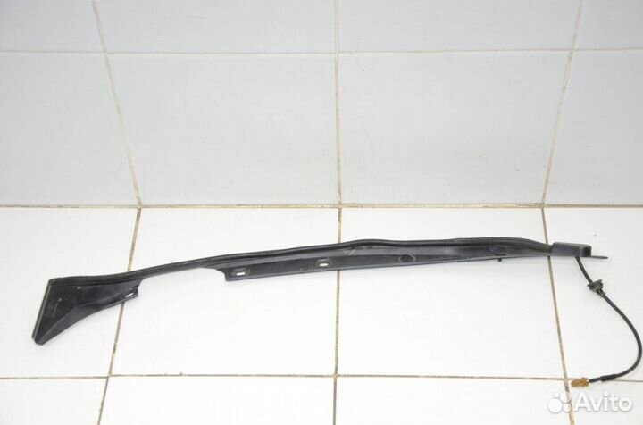 Датчик двери багажного отделения левый Nissan