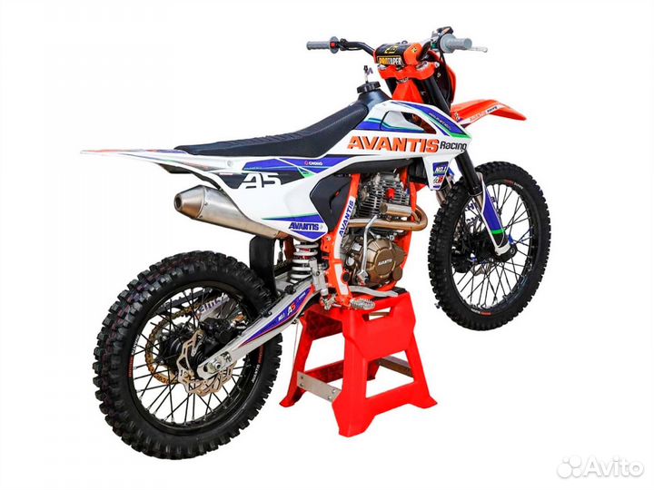 Мотоцикл эндуро Avantis A5