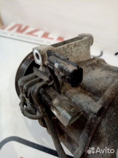 Компрессор кондиционера Nissan Х Tail T32