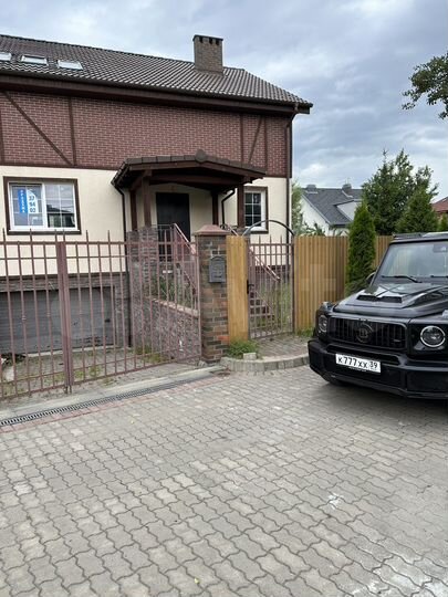 Дом 223 м² на участке 3,5 сот.