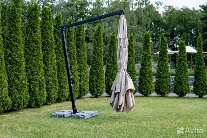 Зонт для кафе и ресторана на боковой опоре