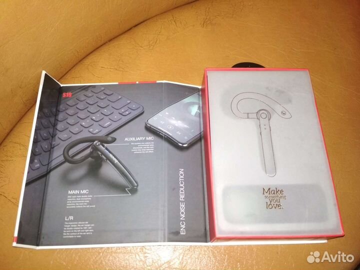 Беспроводной наушник