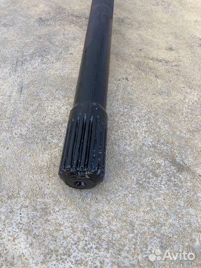 Полуось короткая правый Камаз 65115 65117 65111