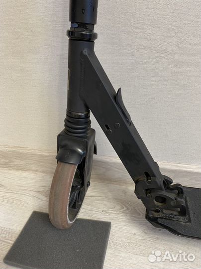 Самокат взрослый Shulz 200