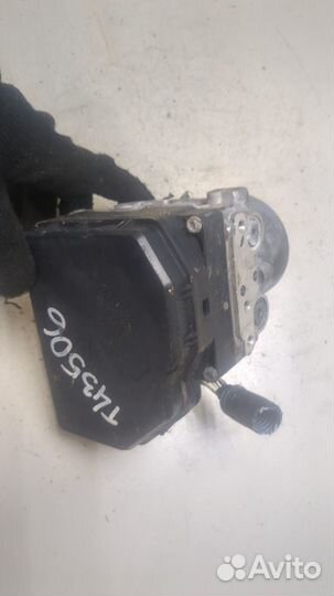 Блок абс, насос Toyota RAV 4, 2013