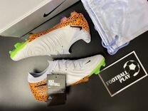 Футбольные бутсы Nike Phantom GX2