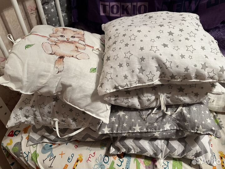 Продам бортики в кроватку