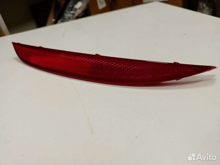 Отражатель задний левый катафот Kia Cerato 3