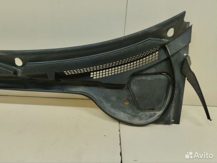 Решетка стеклооч. планка под лобовое стекло, жабо