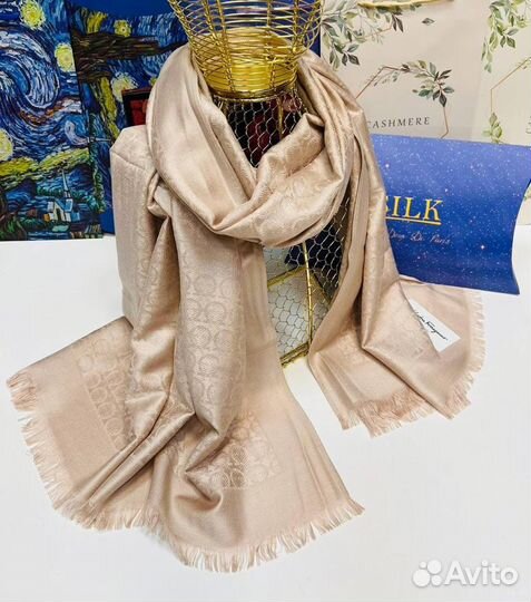 Шарф палантин gucci