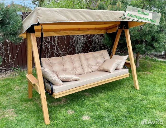 Садовые качели из дерева