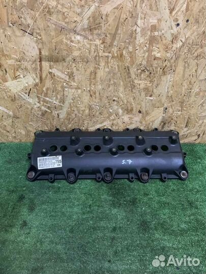 Клапанная крышка двигателя 5.7L hemi dodge RAM