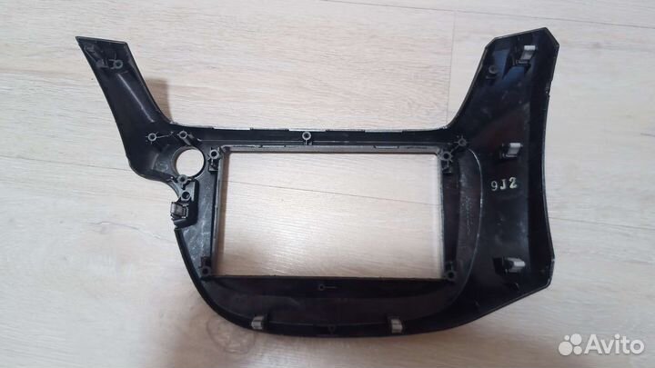 Рамка под магнитолу Хонда fit