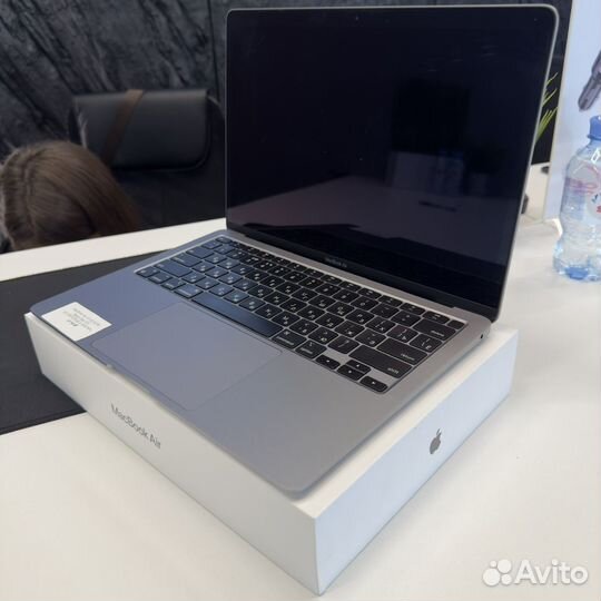 Apple MacBook Air M1