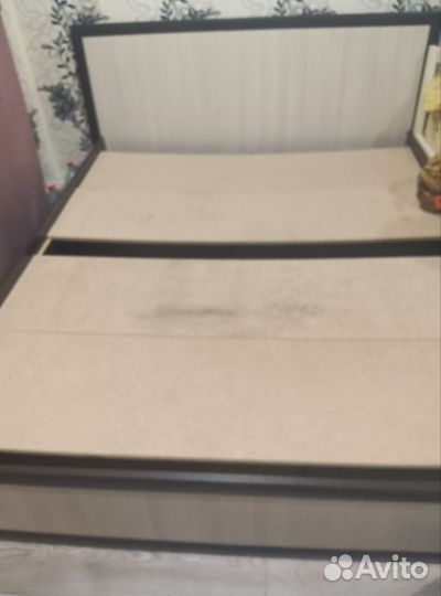 Кровать двухспальная 160 200