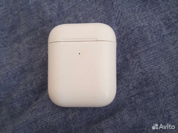 Наушники apple airpods a2031 (два рабочих уха)