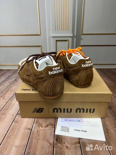 Кроссовки new balance miu miu