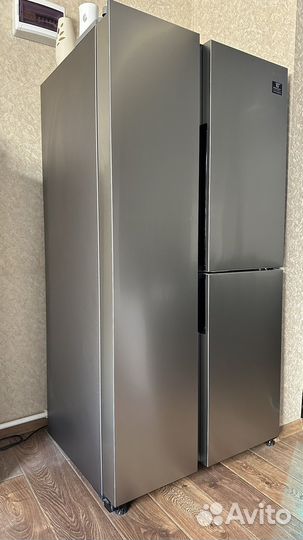 Холодильник Samsung (Side-by-Side) RS63R5571SL