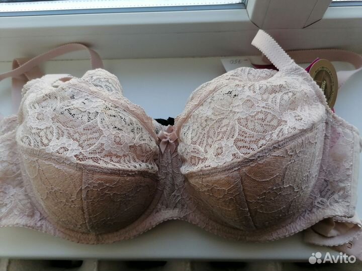 Бюстгальтеры