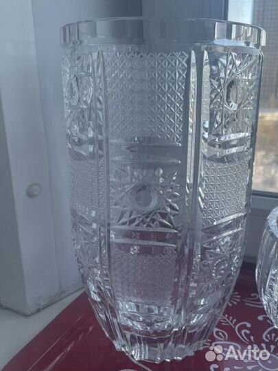 Хрустальная ваза