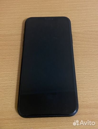 iPhone Xr, 64 ГБ