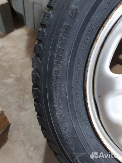 Колеса с шинами зимними hakkapeliita 215 65 R16