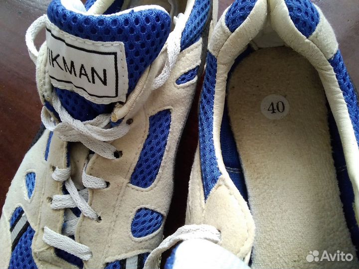 Футбольные бутсы