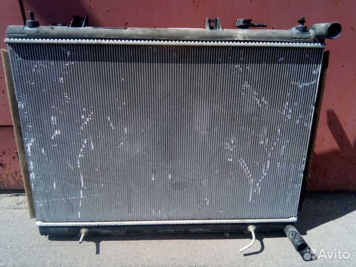 Infiniti QX60 радиатор охлаждения