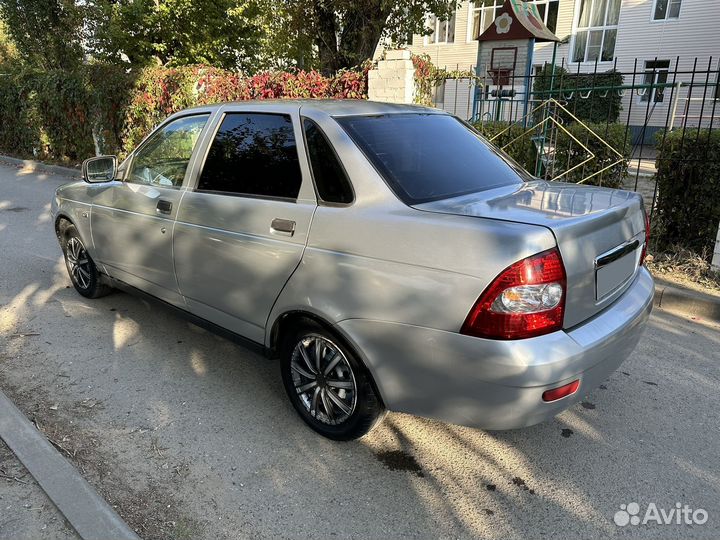 LADA Priora 1.6 МТ, 2011, 276 000 км