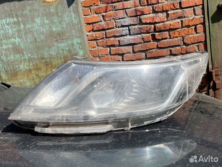 Фара передняя левая kia rio 3