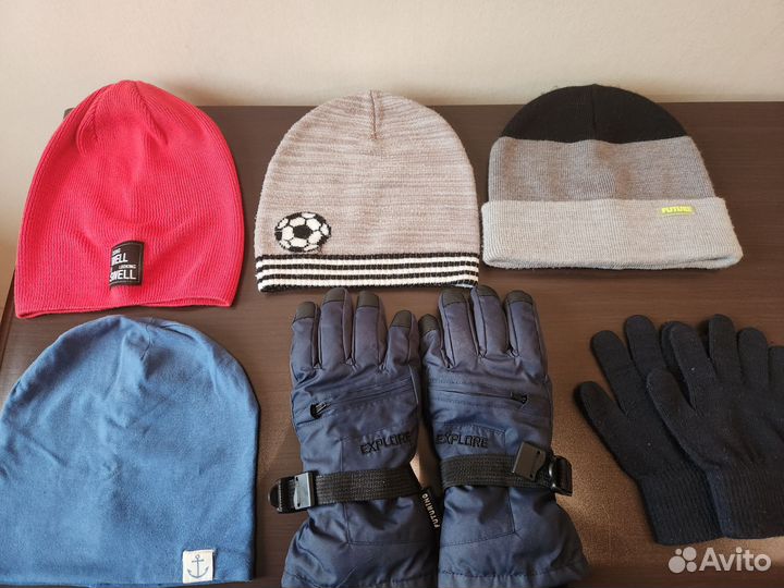 Шапки и перчатки для мальчика