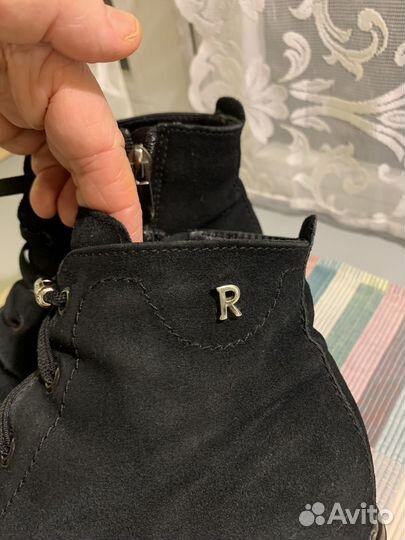 Ботинки замшевые женские 37