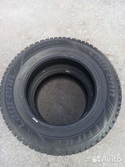 Laufenn I Fit Ice LW 71 215/65 R16