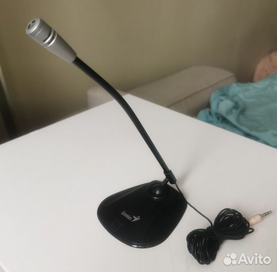 Микрофон Genius
