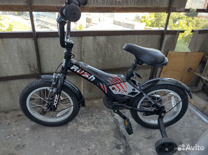 Велосипед для мальчика от 2 до 5 лет