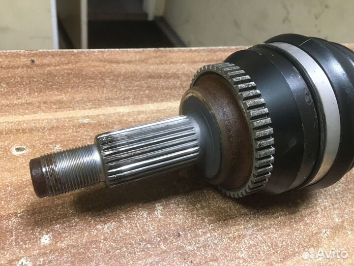 Полуось передняя левая Geely Coolray