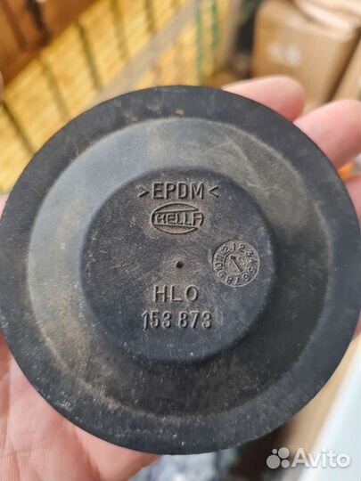 Заглушки на фары гольф 6 Hella