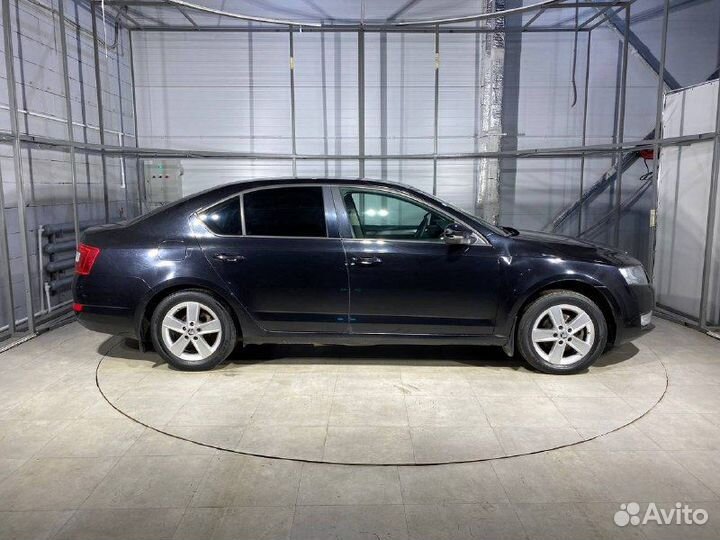 Skoda Octavia 1.6 МТ, 2015, 113 245 км