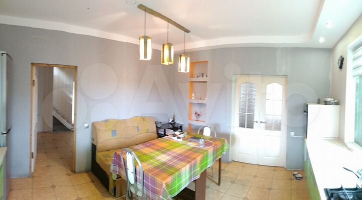 Дом 301 м² на участке 13 сот.