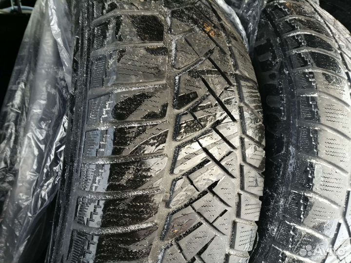 Dunlop Grandtrek MT2 235/60 R18